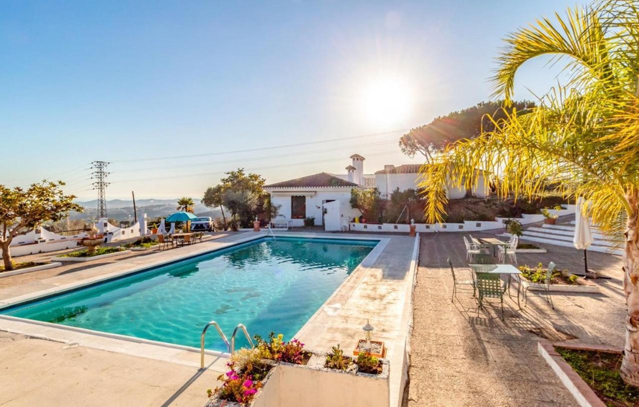 Exceptional In With Private Pool, Sea View Villa